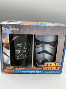Disney STAR WARS Glassware Set of 2 16oz Darth Vader & Storm Trooper Glasses*NEW - Picture 1 of 4