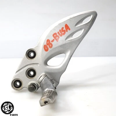 Pie trasero izquierdo Suzuki Hayabusa 2008-2020 Foto 1 de 4