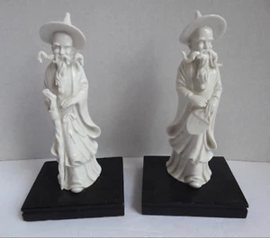 Vintage Paar chinesische Blanc de Chine Porzellan Statuen Holzsockel - Bild 1 von 12
