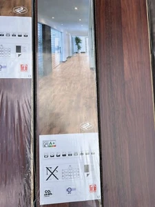 Laminated Flooring - Picture 1 of 4