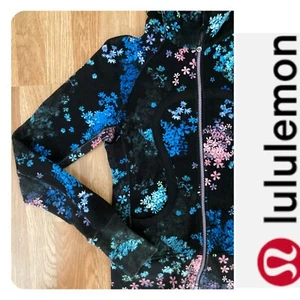 Lululemon 6 Blütenblätter Pop Jacke schwarz Blumen Kapuze Hoodie Reißverschlusstaschen Fleece EUC Wow - Bild 1 von 12