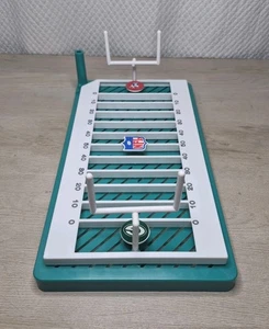 Vintage NFL-Thema "Fiki Football" Tabletop Flick Football Spiel Packers Vs Bucs - Bild 1 von 9