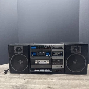 Radio Sanyo vintage C.12 Boombox lettore cassette/nastri testato made in 1986 - Foto 1 di 13