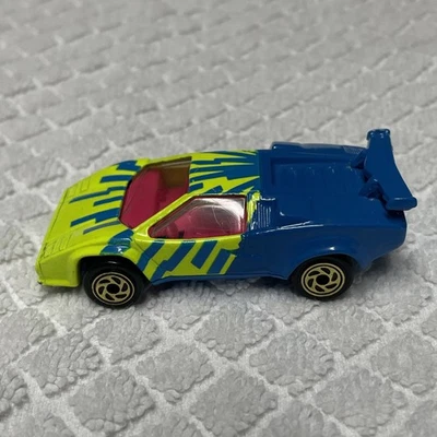 Vintage Matchbox Lamborghini Countach L P 500 S 1985 Yellow/Blue, MINT! - Image 1 of 4