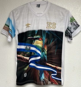 Umbro El Salvador Fußball Trikot AOP All Over Print Herren Gr. XXL Bunt Vogel - Bild 1 von 14