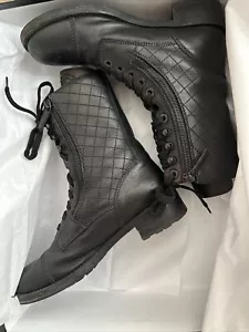 Chanel Lace Up Combat Boots, Black Quilted Leather - Size 39 authentic - Picture 1 of 13