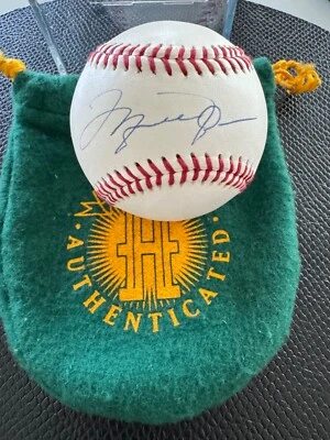 Michael Jordan baseball upper deck uda autograph certified beautiful ball+auto - Image 1 of 4