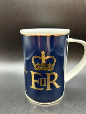 Taza Dunoon Queens Golden Jubilee 1952-2002 Bone China Foto 1 de 4