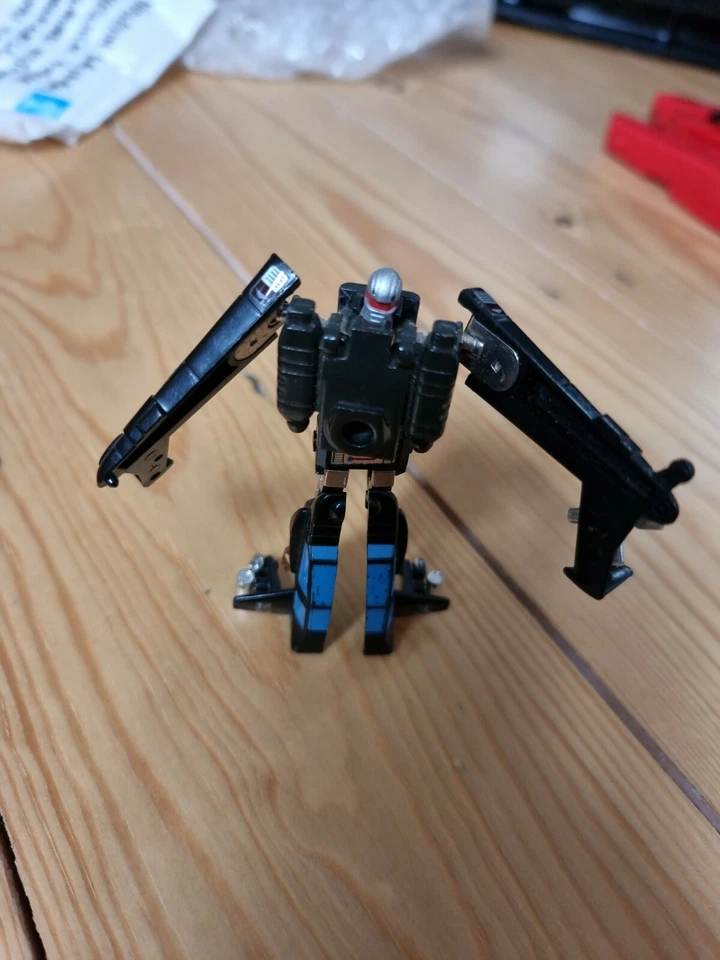 Transformers Tonka Gobot ‘Wrong Way’ Helicopter  - Image 1 of 3