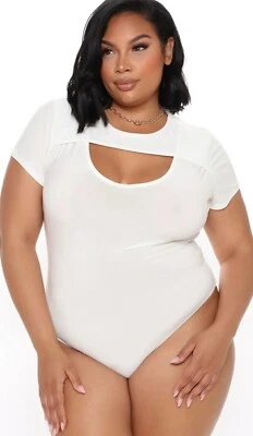 Moda Nova Sexy Off-White Microfibra Tanga Recortado Body Talla Grande 3X, 22/24 Foto 1 de 4