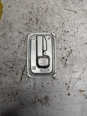 Mercedes E Class Headlight Control Module A2139002434 - Image 1 of 3