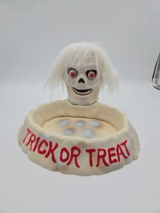 Candy Bowl MTM C&F Industries Truco o trato Luz Activada Movimiento y Sonido - Imagen 1 de 14