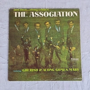The Association / And Then...Along Comes The Association / Record VLM-5002 - Picture 1 of 3