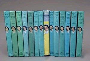 Vintage Lot Of 13 Cherry Ames Nurse Books Helen Wells-Julie Tatham 1944-1957 HC - Foto 1 di 4