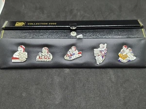QUEBEC BONHOMME CARNAVAL 2000 COLLECTION 5 PIN SET IN A CASE. NEW. - Picture 1 of 6