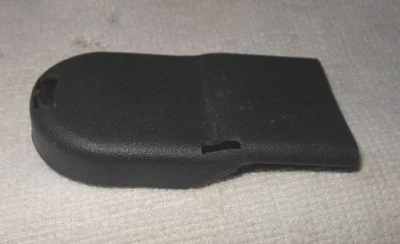 OEM MITSUBISHI 3000GT DODGE STEALTH INTERIOR ASIENTO TRASERO CUBIERTA DE PLÁSTICO INFERIOR Foto 1 de 4