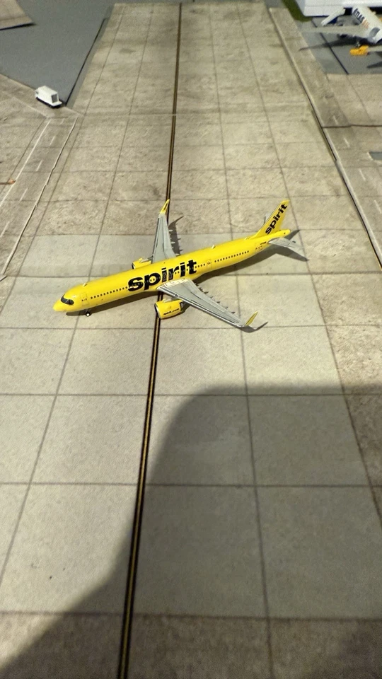 Modelo de avión fundido a presión GeminiJets Spirit A321neo 1:400 / raro Foto 1 de 4