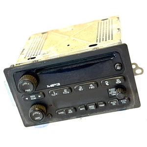 2004-2012 GMC CANYON 4X4 STOCK FACTORY AM / FM MP3 RADIO ASSEMBLY USED OEM - Picture 1 of 10