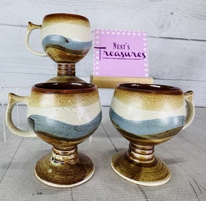 Vintage Keramik Erdtöne mit blauen Streifen Sockel Fuß irische Kaffeetasse Set 3 - Bild 1 von 18