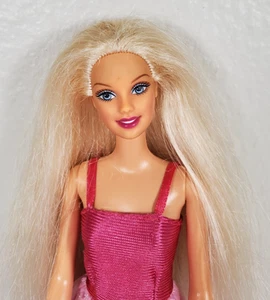 Muñeca Barbie Mattel vintage 1999 y traje vestido tacón con púas zapatos piernas dobladas - Imagen 1 de 8