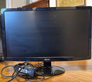 ACER S202HL 20 Inch Widescreen Monitor (1600 X 900 Resolution) - Picture 1 of 3