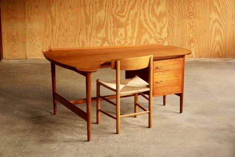 Arne Vodder Bovirke Teak Desk BO85  / danish modern sibast george tainier Cover