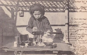 Tonkin Opiumraucher Pfeifenzubereitung Vietnam Indochina Opium Smoker Indochina - Bild 1 von 2