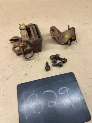 1973 1974 1975 1976 DODGE DART DEMON VALIANT RIGHT DOOR HINGES HINGE SET PAIR OE - Image 1 of 4