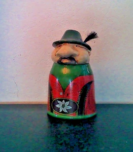 GERZ FIGÜRLICHER BIERKRUG MANN MIT SCHNURRBART LEDERHOSE - Bild 1 von 5