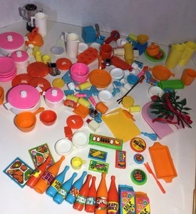 Konvolut Vintage Barbie Dreamhouse Essen für Kühlschrank und Töpfe und Pfannen - Bild 1 von 7