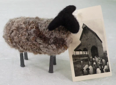 NWT HOLLER FARM NEEDLE FELTED ALL WOOL FIBER ARTS SHEEP 4" x 4" NATURAL BROWNS - Image 1 of 2
