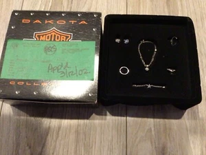 RARE Franklin Mint Sample Dakota Doll Harley Davidson Jewelry Collection - Picture 1 of 5