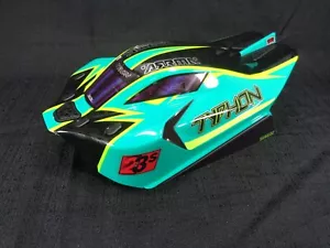 Nuevo Arrma Typhon 4x4 223S BLX Verde Amarillo Negro Pintado Carrocería Sin Clip 3s - Imagen 1 de 6