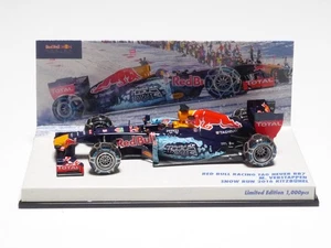MINICHAMPS 1:43 RED BULL RB7 M. VERSTAPPEN SNOW DEMO RUN KITZBUHEL 2016 - Picture 1 of 4