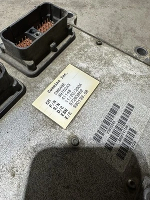 Dodge Ram 2500 3500 2005 5,9 Cummins cm848E 3975243 buen ECM automático 5,9 48 RE  Foto 1 de 3