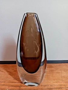 VINTAGE 8.5" STROMBERG B894 SWEDISH STROMBERGSHYTTAN GUNNAR NYLUND VASE - Picture 1 of 8
