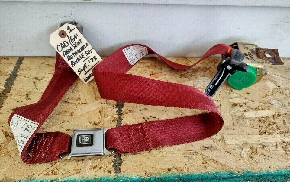 1970-е GM Cadillac Eldorado трансформируемый задний ремень безопасности натяжитель и пряжка * красный * - Изображение 1 из 4