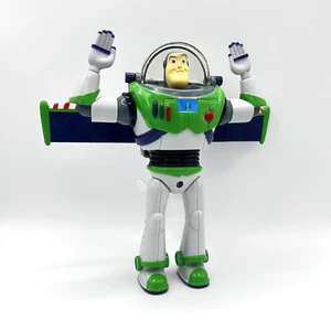 Small Disney Pixar Buzz Lightyear Fan Figure Toy Story - Picture 1 of 8