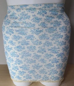 RARE Vtg 60s The Villager Ladybug 100% Nylon Half Slip Skirt Floral Junior Sz 7 - Picture 1 of 8