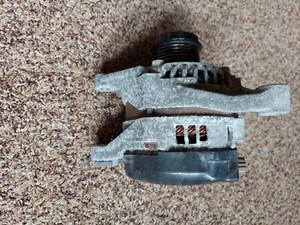 2015 RAV4 2.5L ALTERNATOR FOR PARTS OR REPAIR - Picture 1 of 10