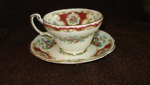 Foley Bone China Tea Cup & Saucer Set (567) - Picture 1 of 4