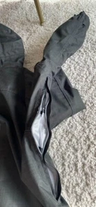 686 Mens 686 Mannual Anthem Hooded Insulated Snowboard Ski Jacket SZ Med - Picture 1 of 6