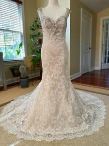 NEW MARISA Wedding Dress Plunging Back and Train Size 8           - Picture 1 of 10