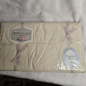 Christian Dior Wamsutta Supercale Plus 200 Thread Count Cream Full Flat Sheet - Picture 1 of 5