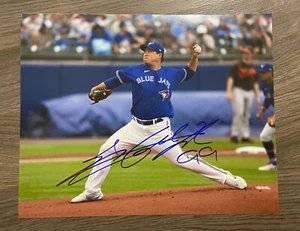 HYUN JIN-RYU TOBORONTO BLUE JAYS AUTOGRAPHED 8X10 PHOTO RARE KOREAN SIGNATURE - Picture 1 of 1