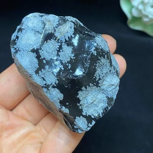 Lotes a granel de piedras naturales ásperas de obsidiana de copo de nieve de 123 g cristales de obsidiana naturales - Imagen 1 de 11