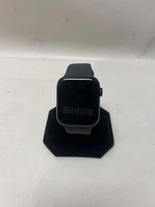 Apple Watch SE a2727 - Zdjęcie 1 z 4