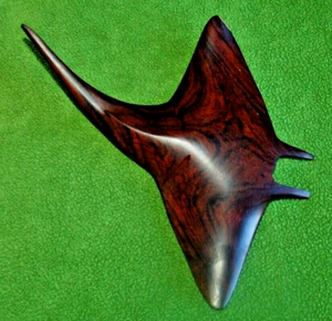 Carved Wooden STINGRAY ~ 9" Handcrafted MANTA ~ Polished Ebony? Wood - Picture 1 of 4