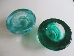 Kosta Boda 2 Green Light Blue Swirl Sweden Art Glass Atoll Votive Candle Holder - Picture 1 of 6