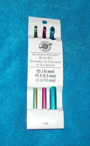 ONE (1) SET LOOPS & THREADS ALUMINUM CROCHET HOOK SET - SIZES J K N - Picture 1 of 1
